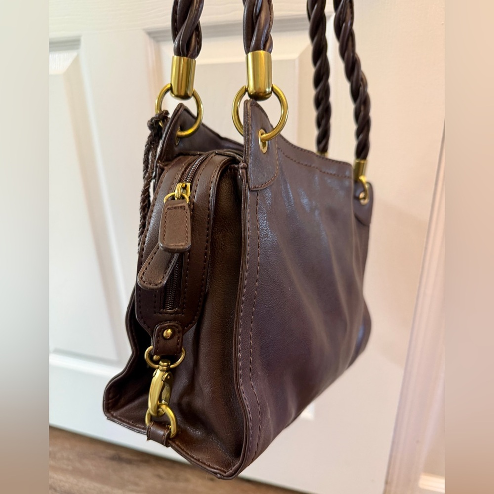 Classic Relic Brown Leather Shoulder Bag with Braided Handles - Picture 3 of 5